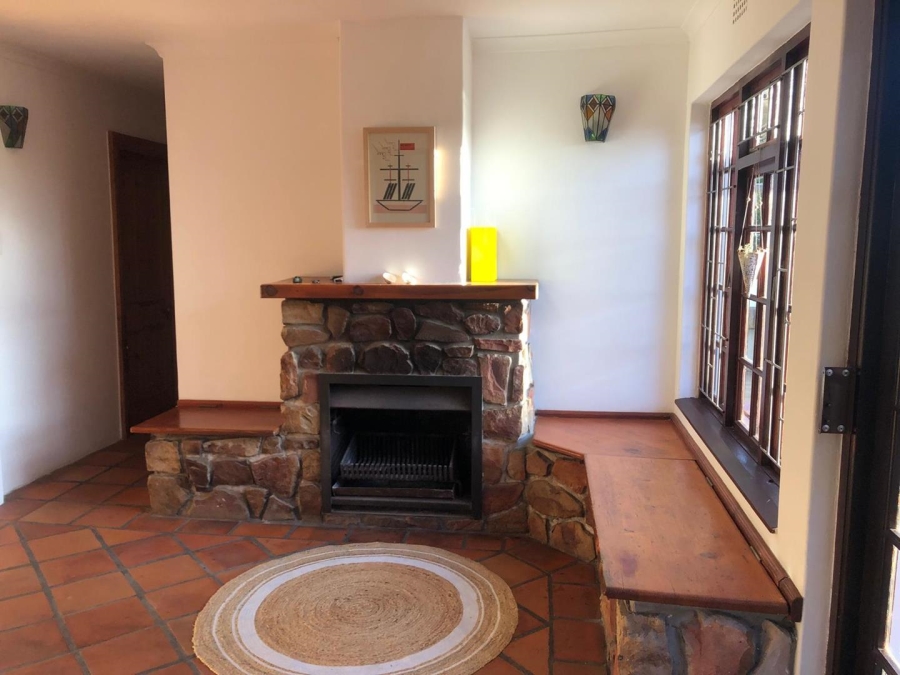 To Let 2 Bedroom Property for Rent in Muizenberg Western Cape